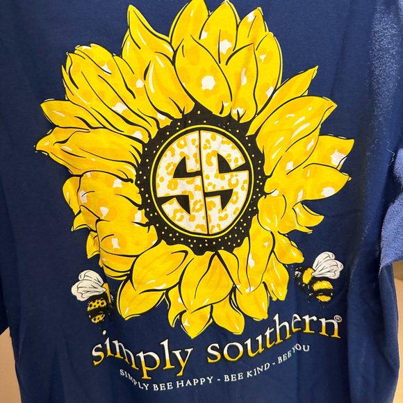 Lot of 3 Simply Southern Tshirts XXL - Picture 2 of 10